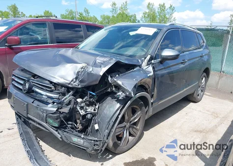 2020 Volkswagen Tiguan 2.0T Se/2.0T Se R-Line Black/2.0T Sel from USA, damaged, VIN 3VV2B7AX7LM113597